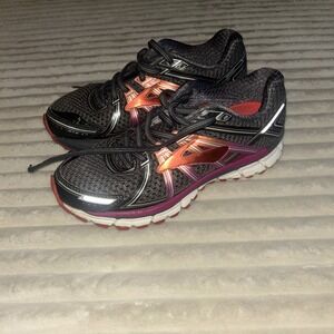 Brooks Shoes Womens 7 Adrenaline GTS 17 Gray 1202311B044 Running